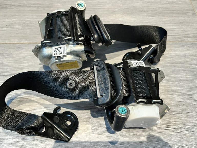 Tylne pasy bezpieczeństwa Mercedes GLC300 GLC63 w295
