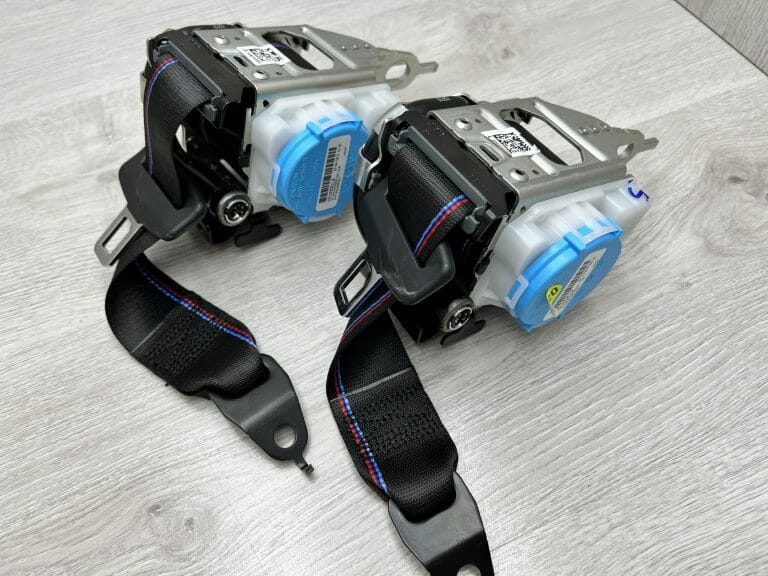 Tylne pasy bezpieczeństwa BMW G15 M8 Cupe