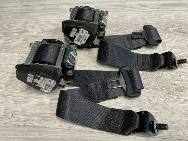 Pasy bezpieczeństwa tył Hyundai I30 III NAPRAWA