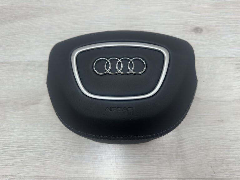 Skórzana poduszka kierowcy z czarnymi szwami Audi A8 4H0