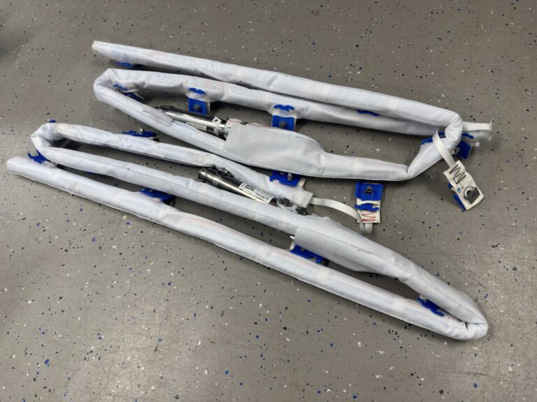 Komplet kurtyn Volkswagen Tiguan 3 NAPRAWA