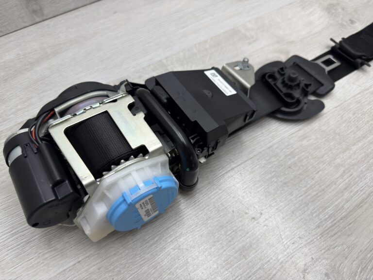 Przedni pas bezpieczeństwa Mercedes W167